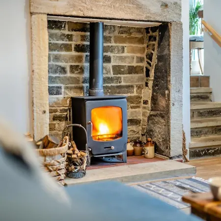 2 Ivy Terrace * Braidley (North Yorkshire)