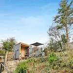 2 Bed In Bradley Oc-ds1062 Ferienhaus *